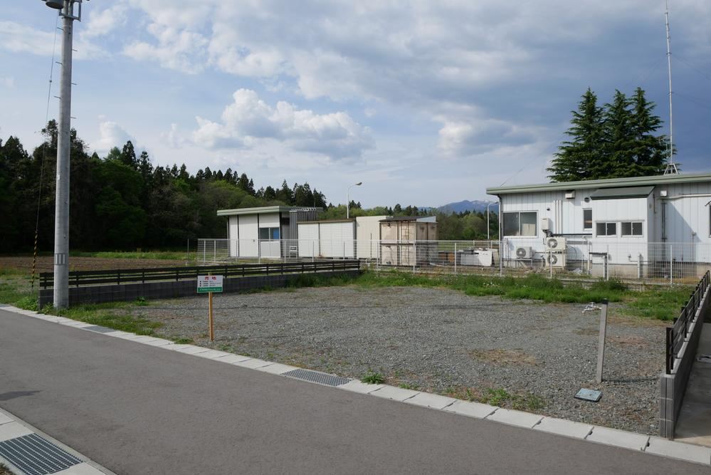 Generous 198.92 sqm Land in Nature-rich Kitakata - Photo 1