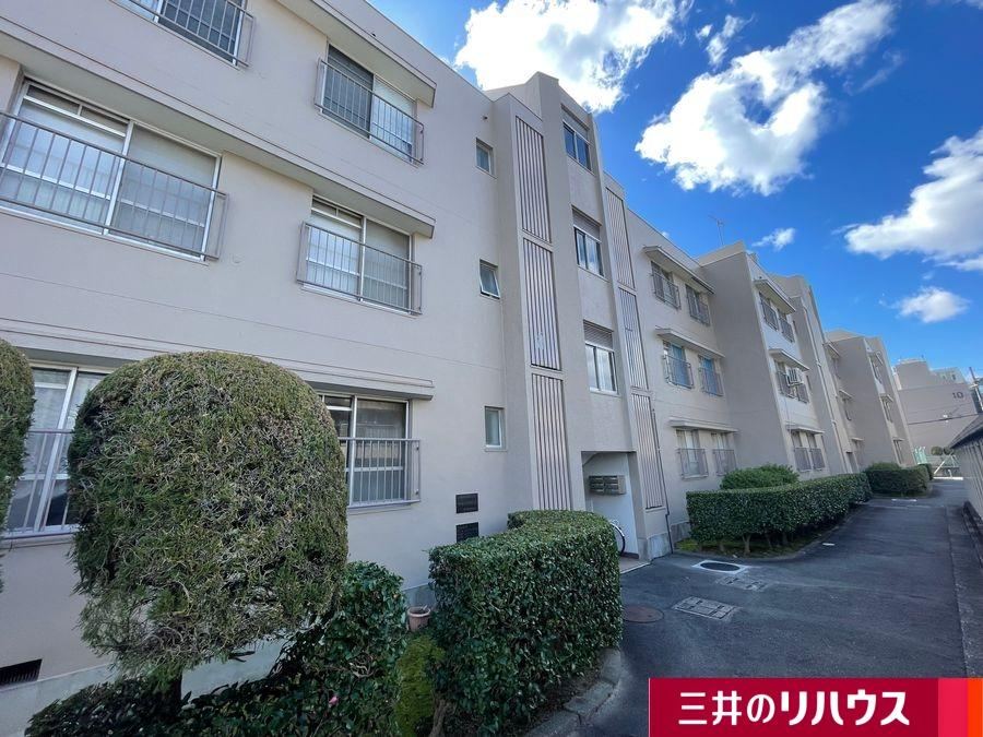 3LDK apartment in Meito Ward, Nagoya, Aichi - Photo 1