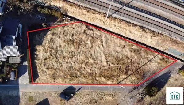 671 m² land in Yamanashi, Yamanashi - Photo 1