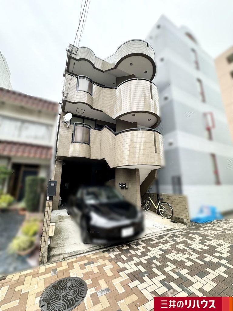 Spacious 8LDK Home in Sakomae-cho, Nagoya - Photo 1
