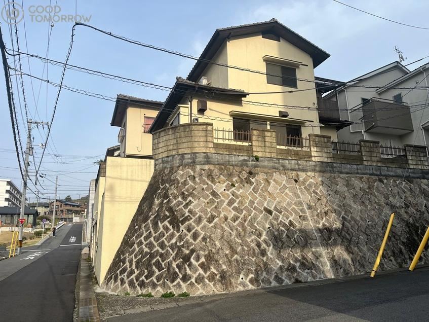 4LDK house in Higashi Ward, Hiroshima - Photo 1