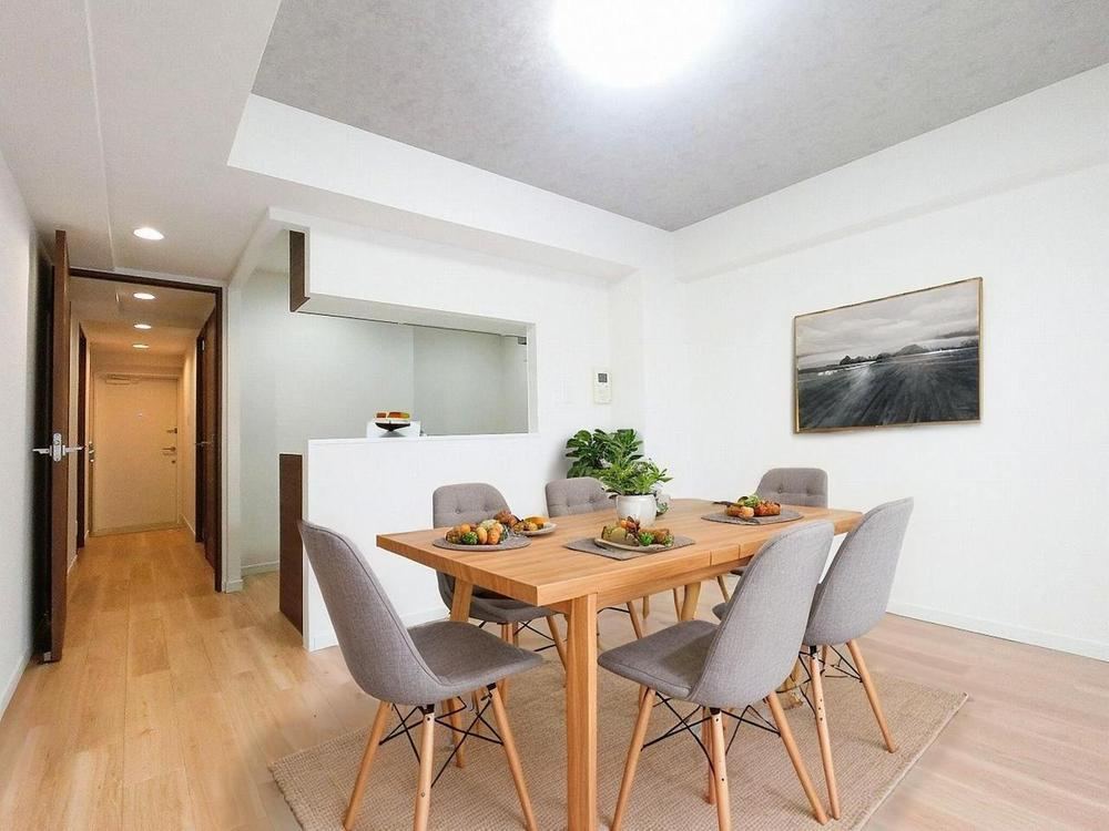 Newly Renovated 3LDK Apartment Ready for Immediate Move-In in Minami-Ozawa, Tokyo - Photo 1