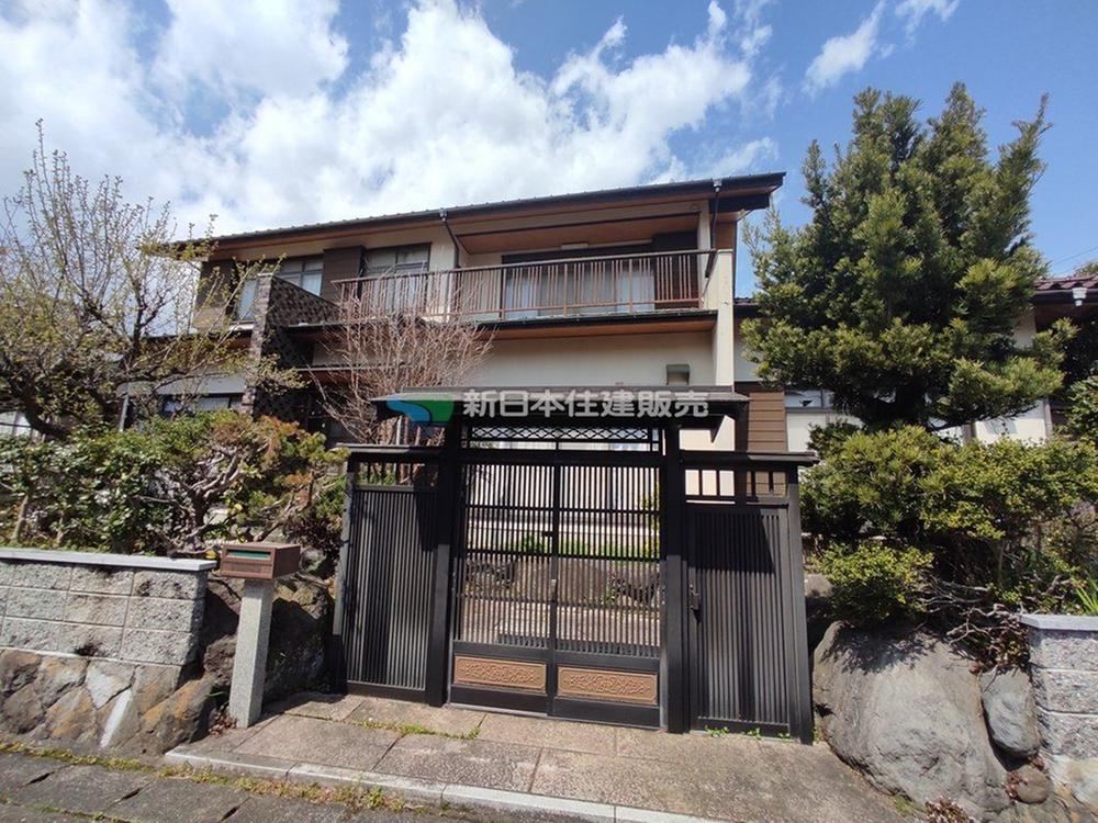 Large 5DK House Ready for Renovation in Mizuho - Photo 1