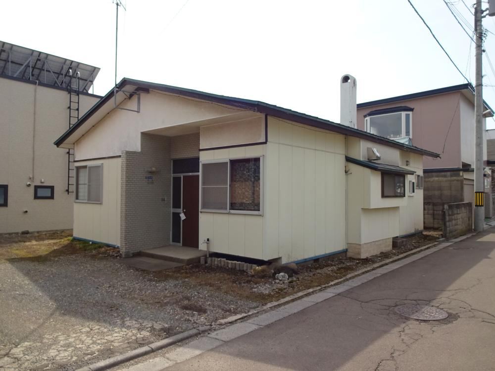 1LDK+S Detached House in Hiyoshi-cho - Photo 1