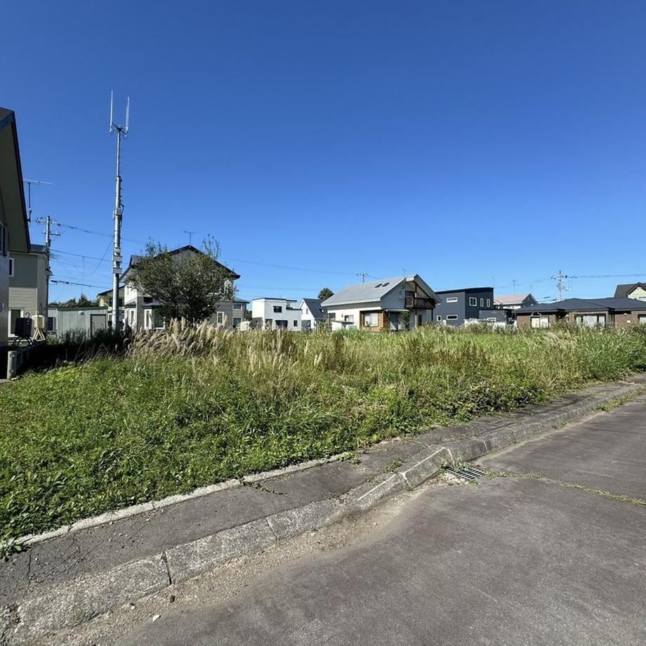 Spacious Land in Hokkai Town - Photo 1