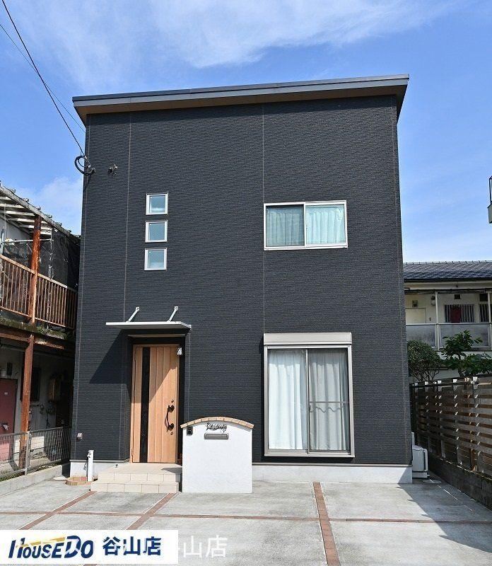 Modern 4SLDK House in Murasakihara - Photo 1