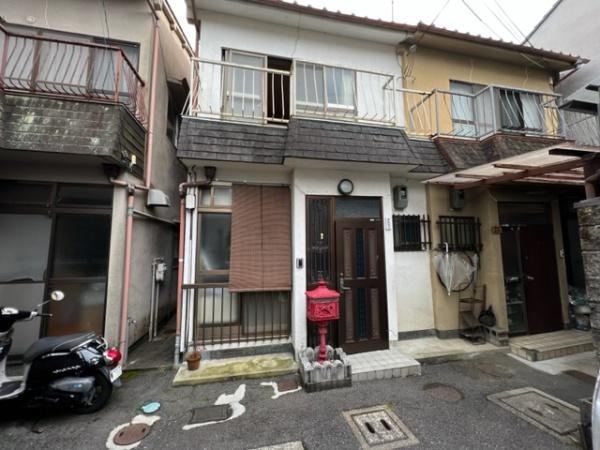Cozy 3DK House in Nishigamo - Photo 1