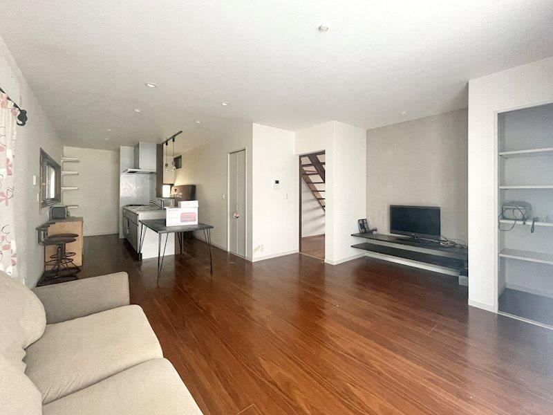 Conveniently Located 4LDK Home in Imabari - Photo 1
