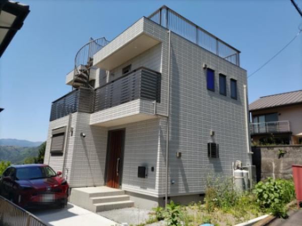Stylish Custom-Built 3LDK Home in Izu no Kuni City - Photo 1