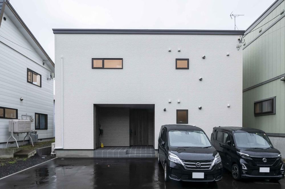 Custom-Built 5LDK House in Bunkyo-dai - Photo 1