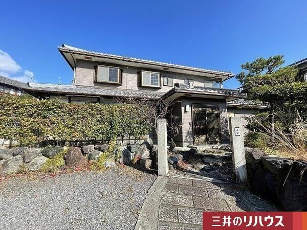 Spacious 12DK+S House in Ikatachi - Photo 1