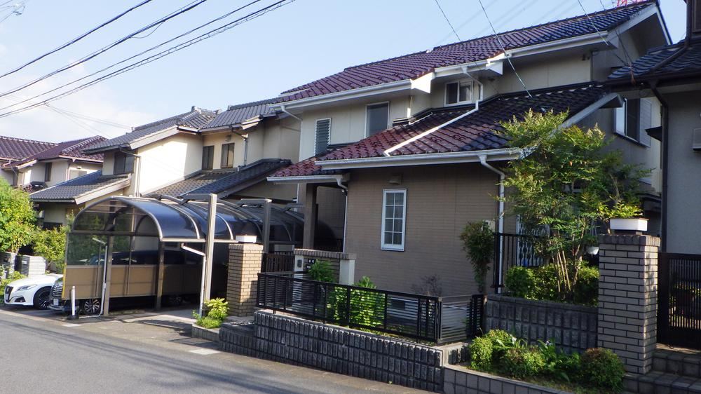 4LDK House in Higashikaminaka with Spacious Garden - Photo 1