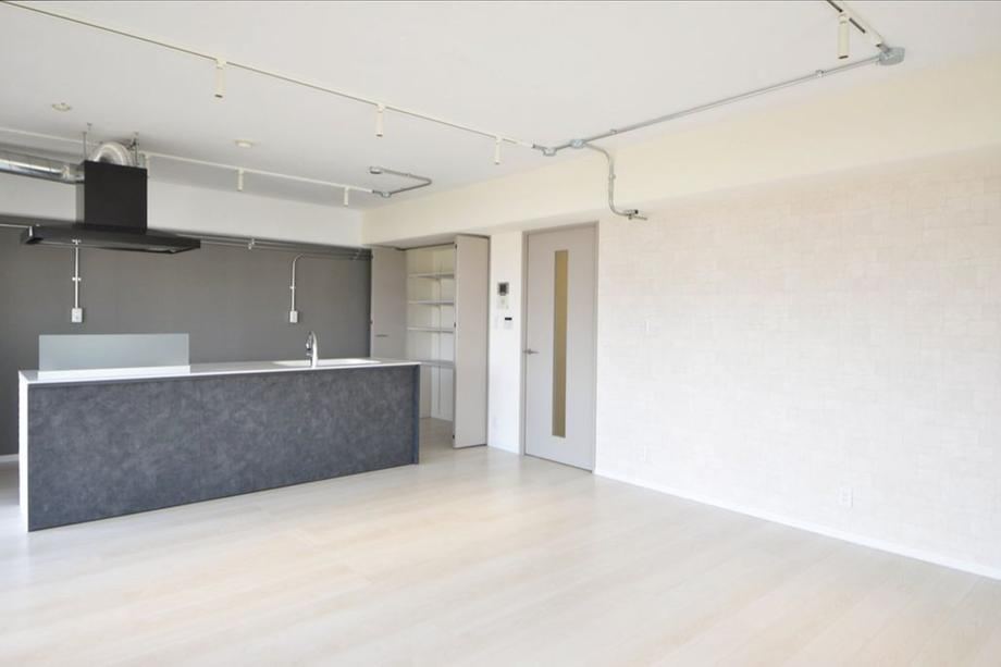 2LDK apartment in Minami Ward, Okayama - Photo 1