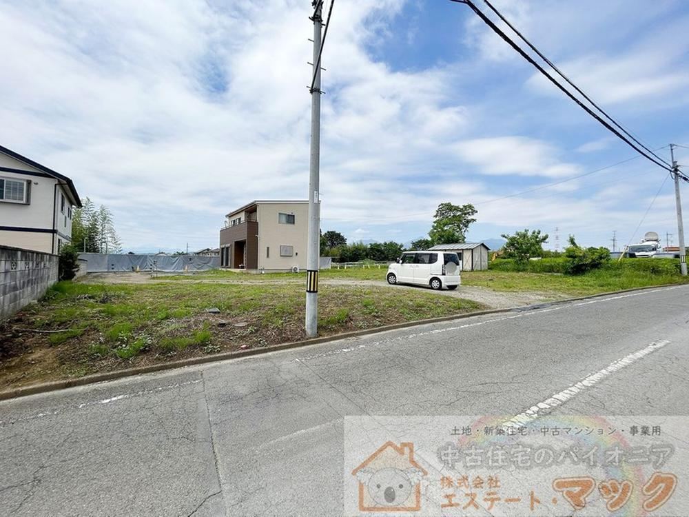 611 m² land in Takasaki, Gunma - Photo 1