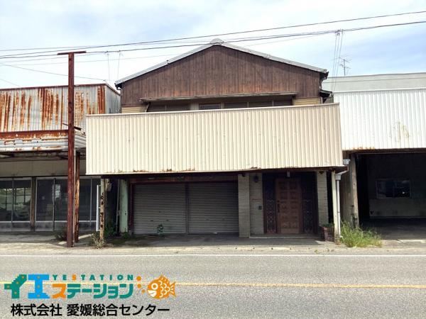 Prominent 7LDK House on National Route, Ideal for Business - Photo 1