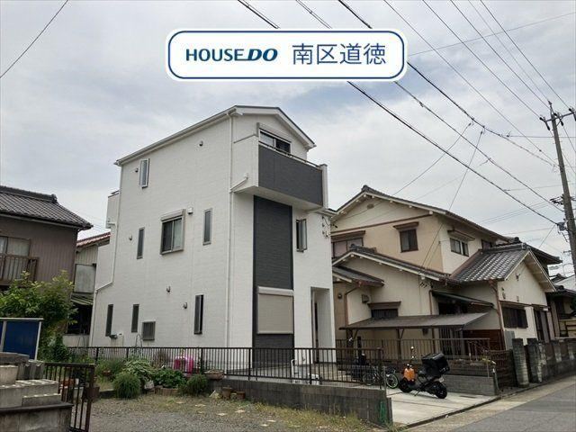Modern 4LDK House with Two Balconies in Nagoya - Photo 1
