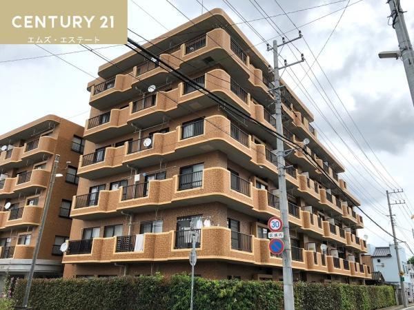 3LDK apartment in Mito, Ibaraki - Photo 1