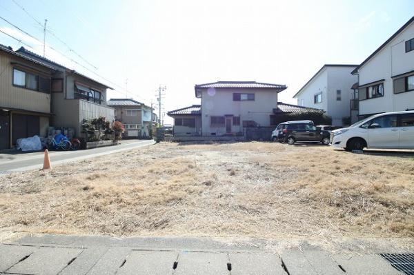 216 m² land in Gifu, Gifu - Photo 1