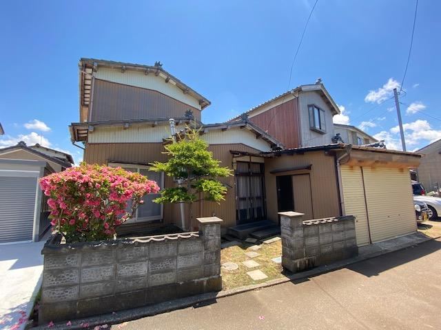 Convenient Land Near Station and Amenities - Photo 1