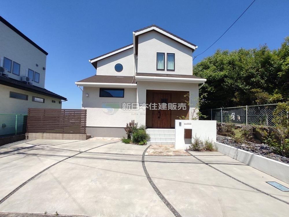 Modern Home by Mitsui Near Mishima Station - Photo 1