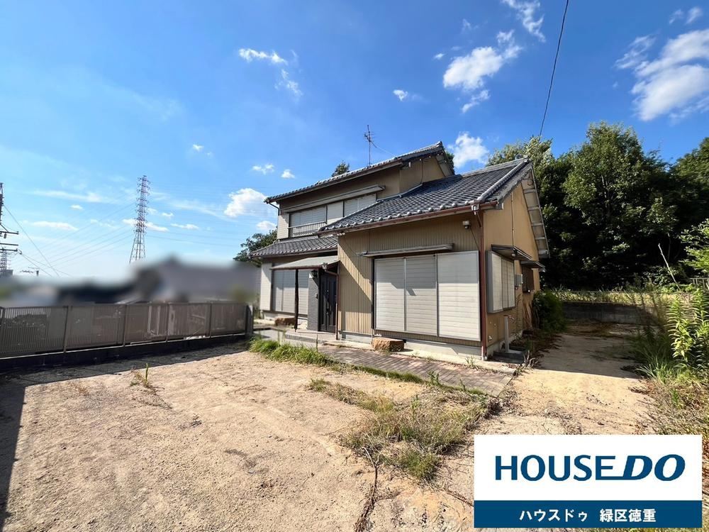 Spacious 6DK House with Large Garden in Midori - Photo 1
