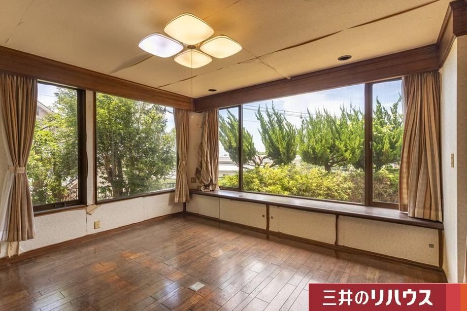 Charming 5LDK House with Garden in Nijō - Photo 1