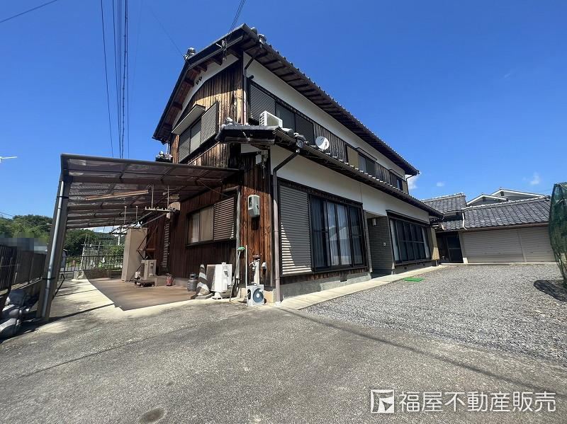 Spacious 11LDK House in Tsuchiyama - Photo 1