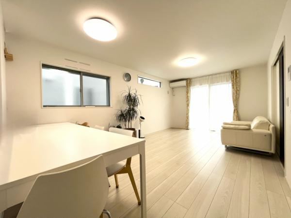 Newly Built 4LDK House with Pantry in Tenpaku - Photo 1