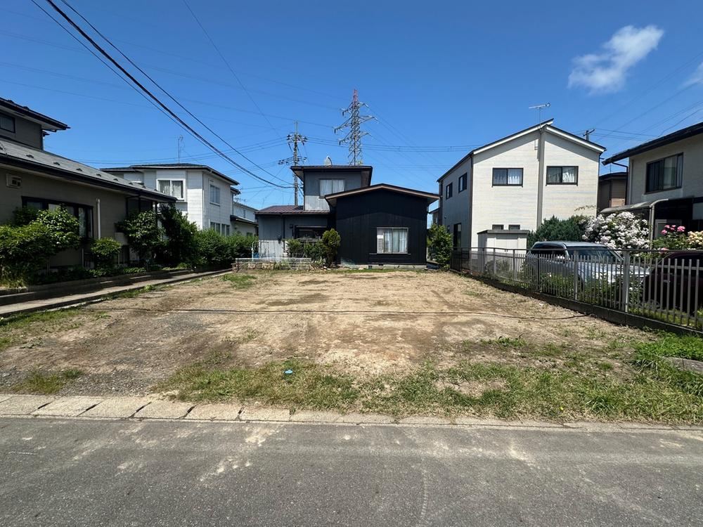 Building Lot in Ushijima Minami, Akita - Photo 1