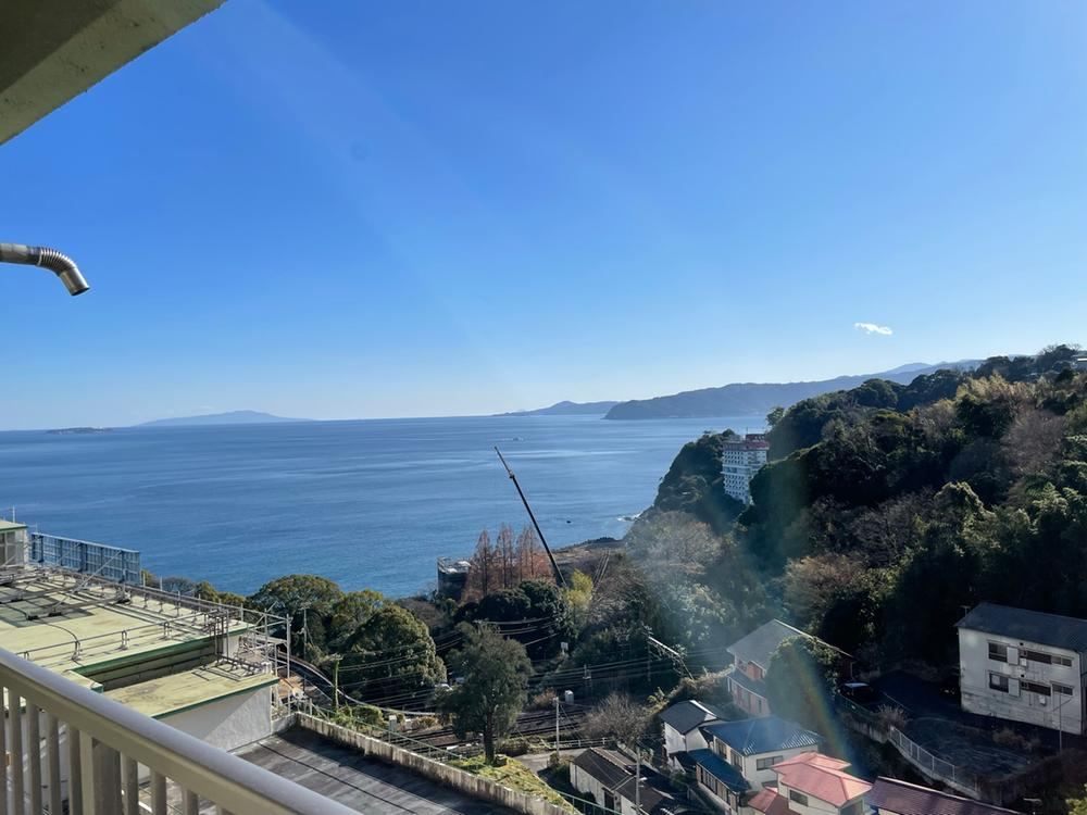 1LDK apartment in Atami, Shizuoka - Photo 1