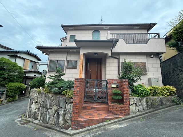 Charming 5DK House in Hirakata - Photo 1