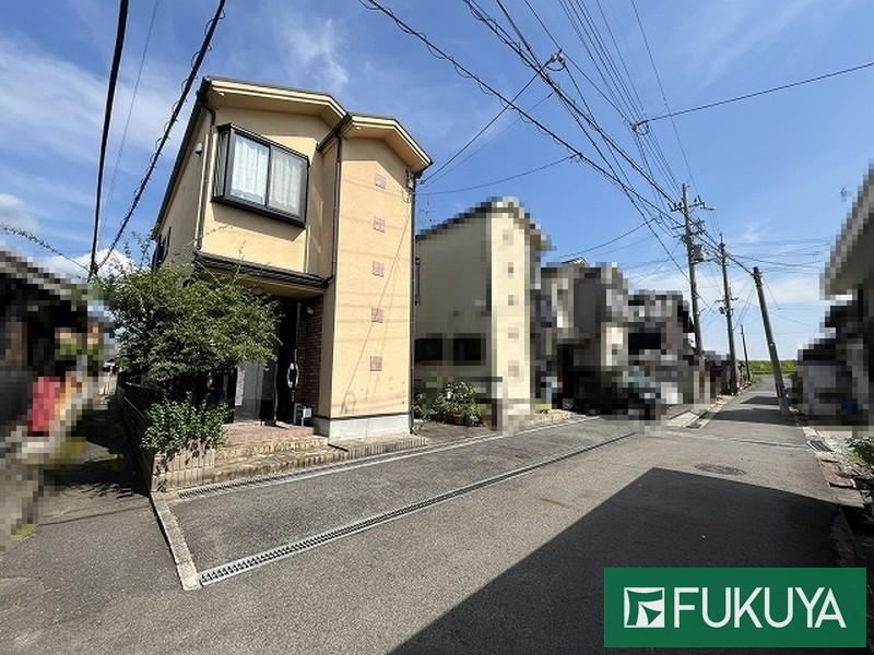 Modern 3LDK Detached House Near Kamikoma Station - Photo 1