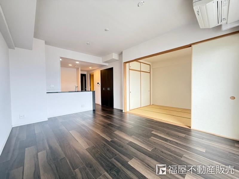 3LDK apartment in Fukushima Ward, Osaka - Photo 1