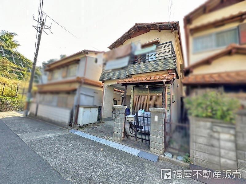 4K House with Parking in Taiheiji, Osaka - Photo 1