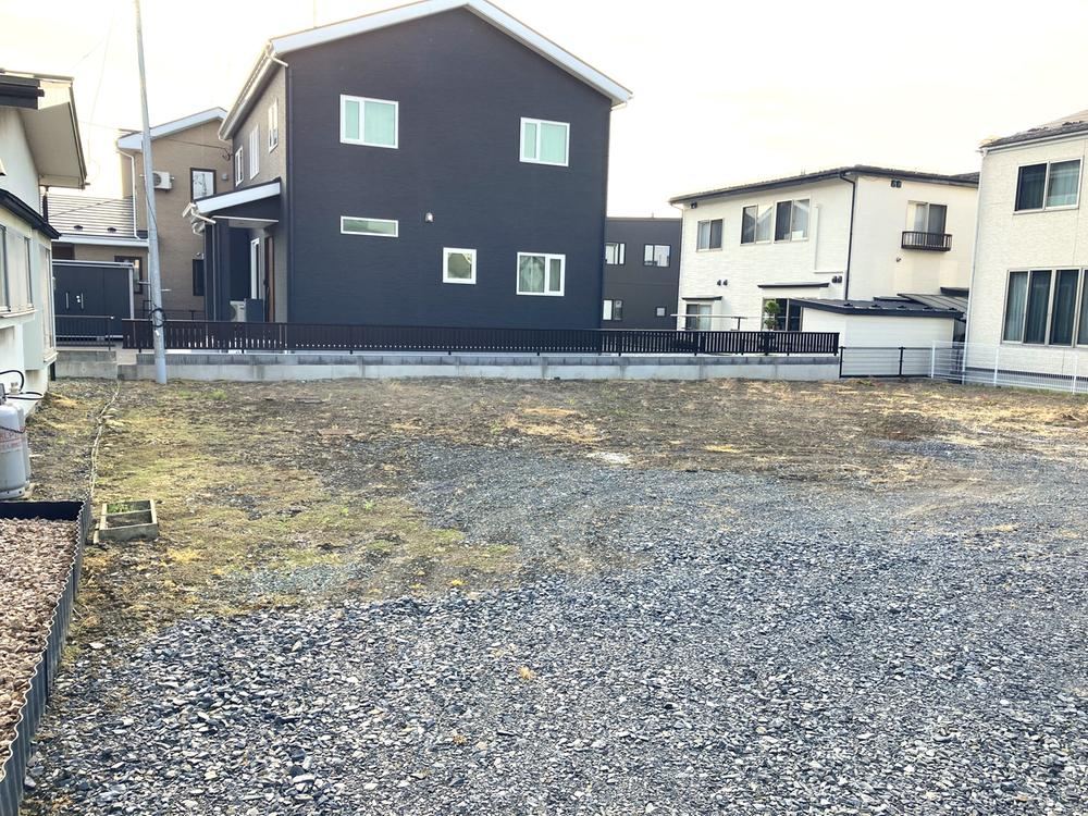 Land in Nejo 5-Chome - Ideal for Families - Photo 1