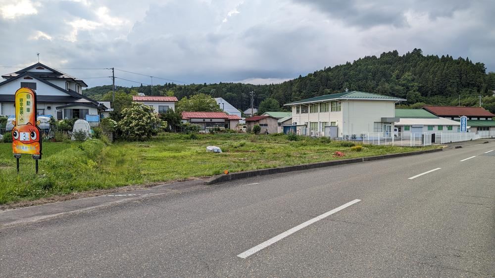 Spacious Land Near Hanazumi Elementary - Photo 1