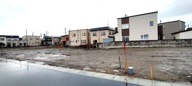 Generous Land Parcel in Aomori City - Photo 1