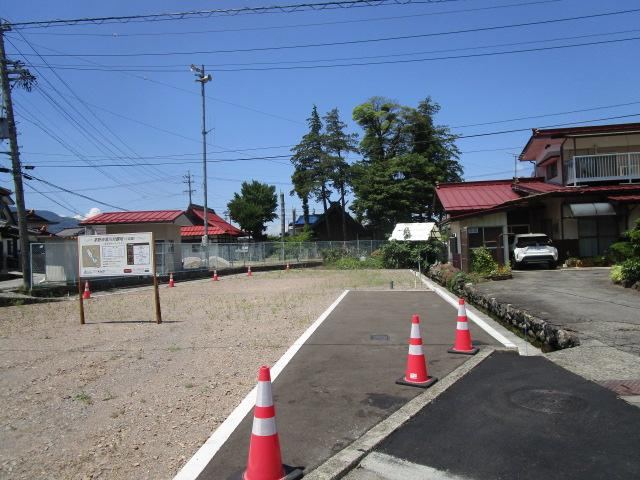 192 m² land in Chino, Nagano - Photo 1