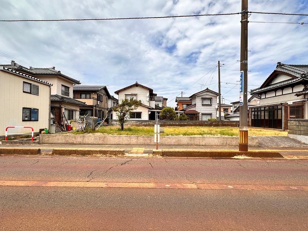 Land in Sumiyoshi Town Near Nishi-Shibata Station - Photo 1
