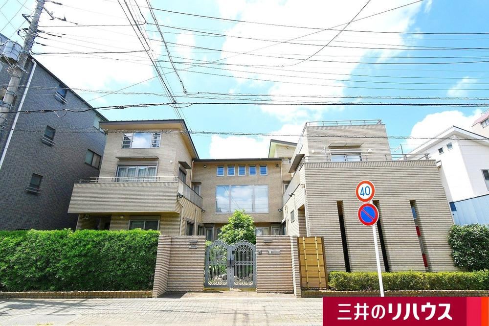Luxurious 5LLDDKK House in Fujimino - Photo 1