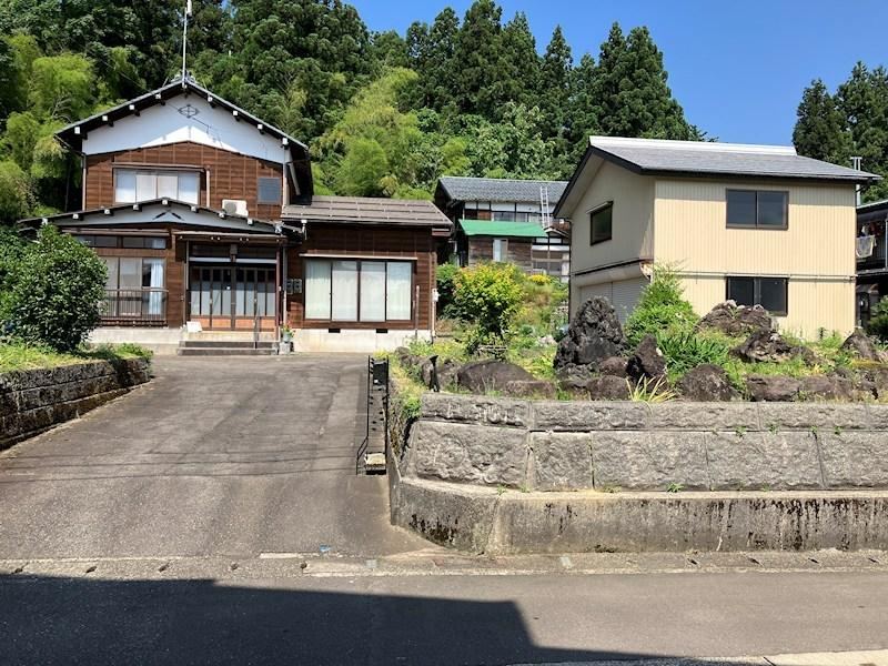 9DK House with Large Garden in Raigoji - Photo 1