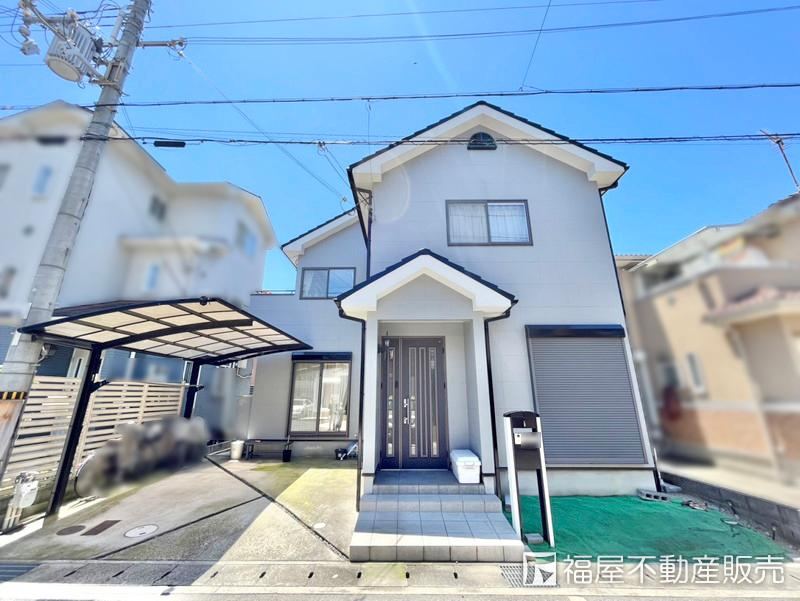 Convenient 4LDK House with Solar Power in Himeji - Photo 1