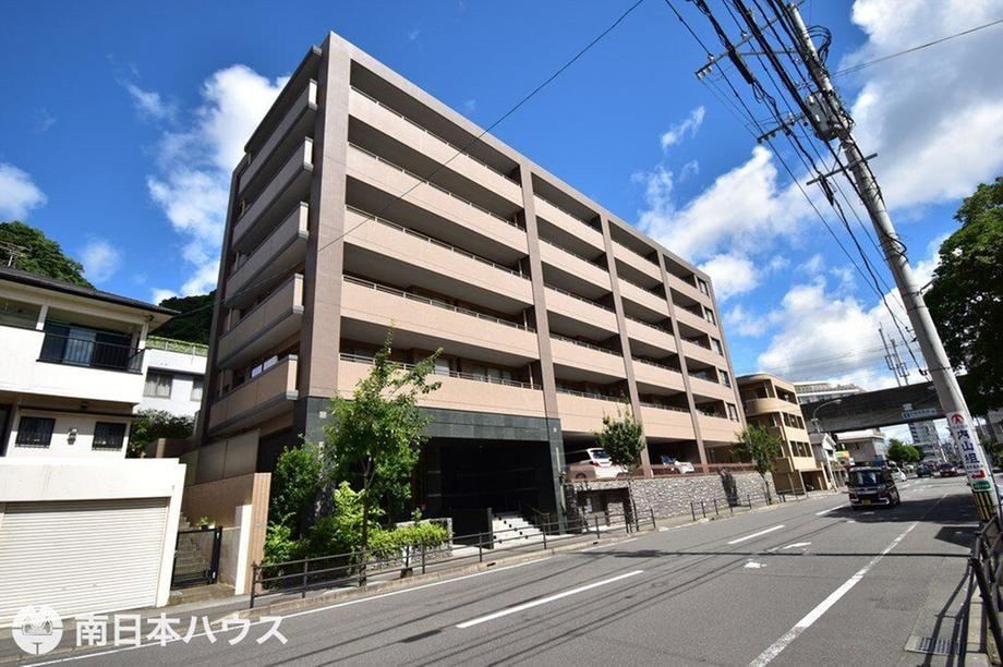 3LDK apartment in Kagoshima, Kagoshima - Photo 1