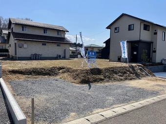plot of land in Tamura District