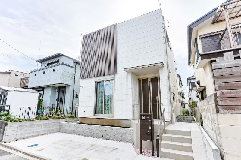 Modern 3LDK Detached House in Funabashi - Photo 1