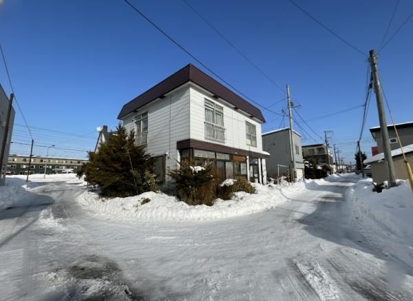 Southwest Corner Lot in Chitose - Photo 1