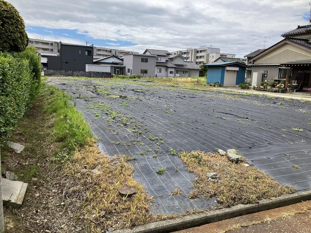 1254 m² land in Toyama, Toyama - Photo 1