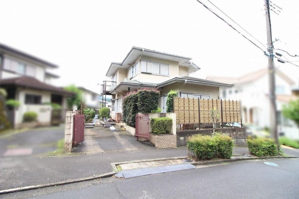 Charming 4LDK House with Terrace in Mori no Daira, Atsugi - Photo 1