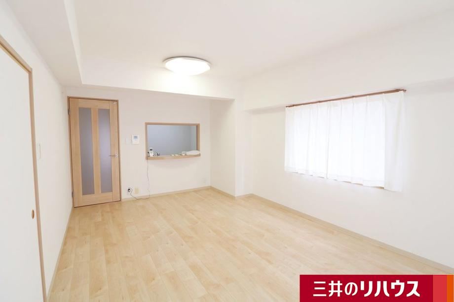 3LDK apartment in Konohana Ward, Osaka - Photo 1