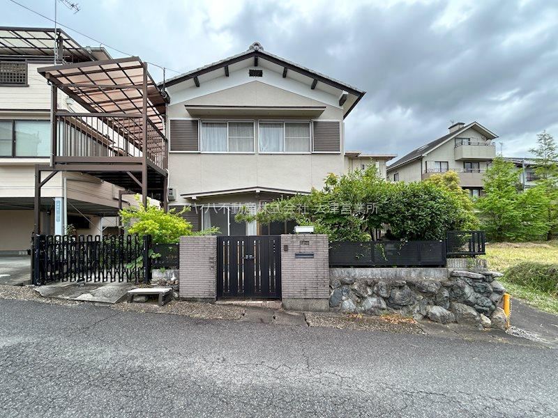 7DK+S House with Parking in Takasago-cho - Photo 1